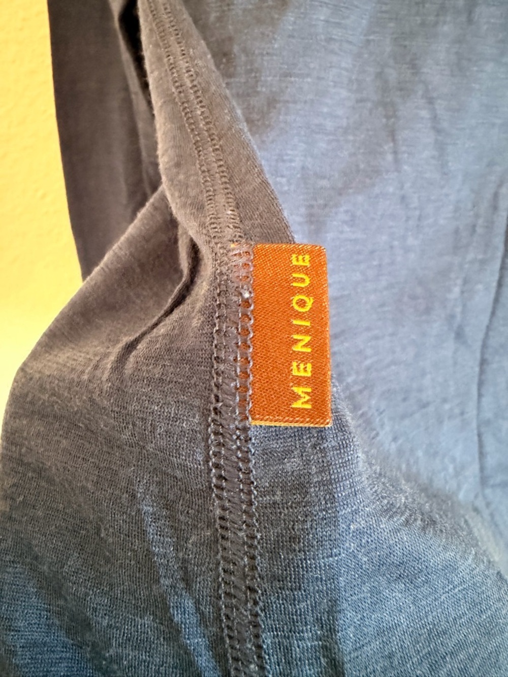 Menique 100% merino Wool Thermal long sleeve tshirt, blue, size L - Picture 9 of 9